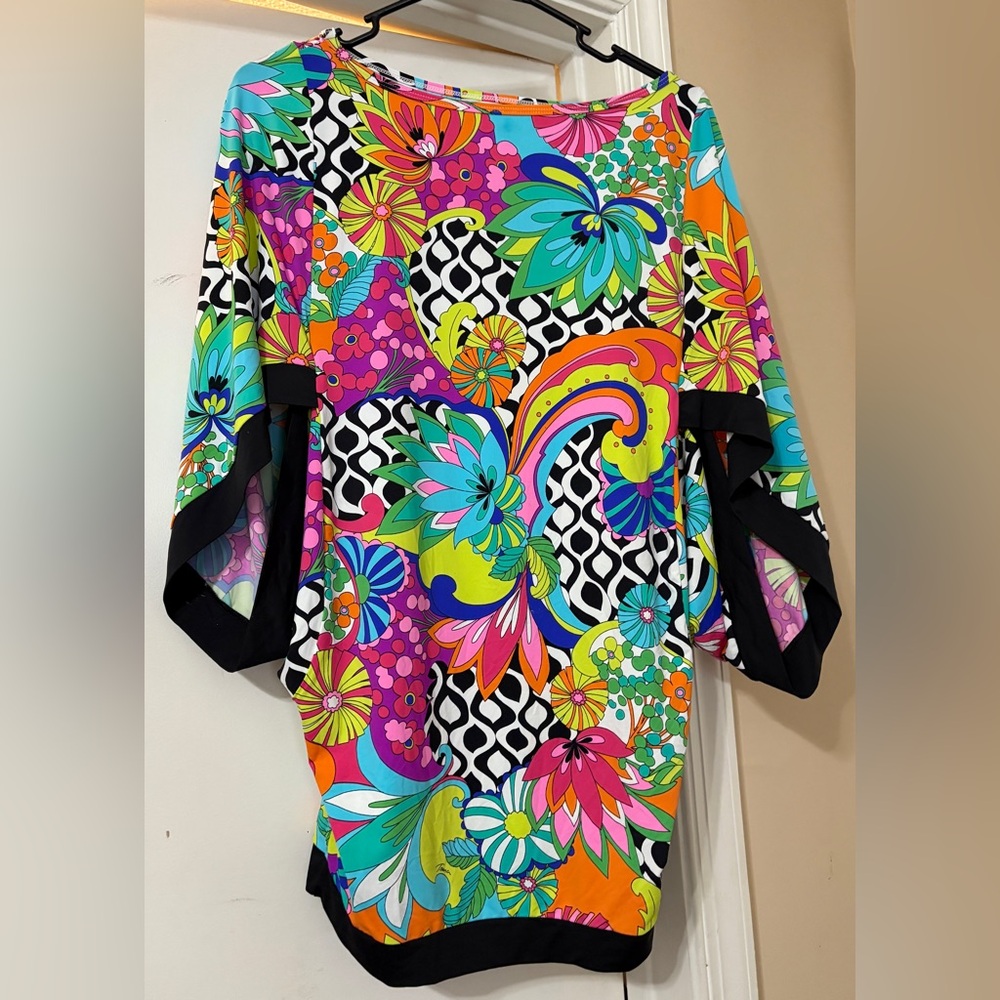 Trina Turk Colorful Nylon Blend Cover Up/Top